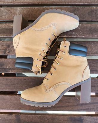 Scarpe Timberland con tacco n.38