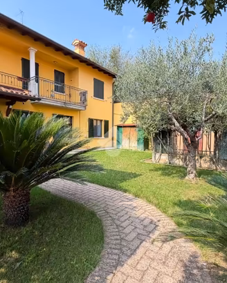 3 LOCALI A PASSIRANO