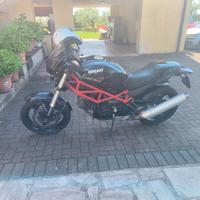Ducati Monster 695 - 2006