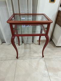 Scrittoio e tavolino