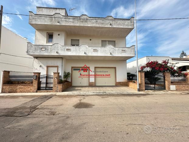 Grande casa indipendente a Melissano