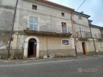 Casa nel borgo di Falerna