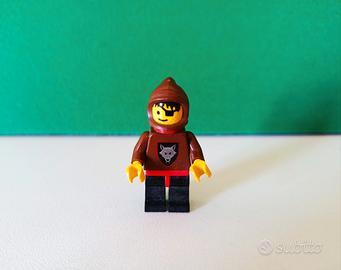 Lego Vintage Castle Minifigure Wolfpack Robin Hood