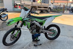 Kawasaki KXF 250 4 tempi 2018