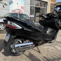 SUZUKI Burgman AN 400 AN