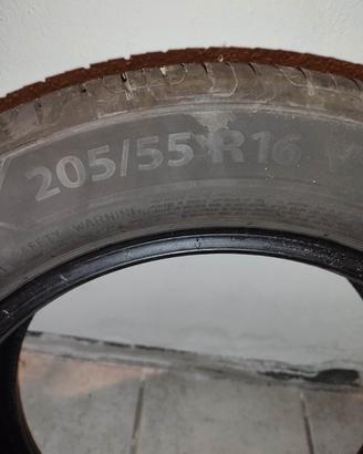Treno 4 Gomme Estive Barum Bravuris 5HM 205/55 R16