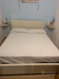 Letto contenitore con testata imbottita color pann