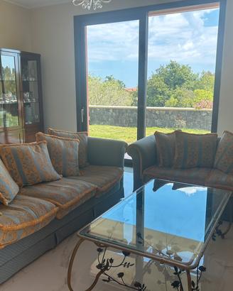 Coppia di divani per salone