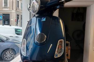 Piaggio Vespa 50 LX - 2012