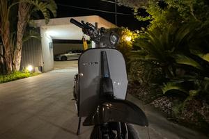 Vespa special 5 marce Quattrini 200 S