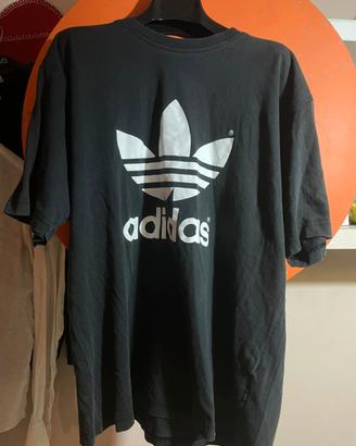 t-shirt adidas