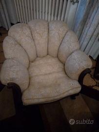 mobili d'antiquariato