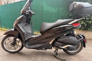 Piaggio Beverly 300 i.e.