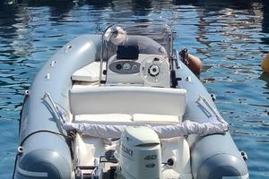 Gommone Zodiac con motore Suzuki senza patente