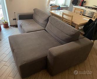 Divano 4 posti