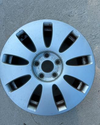 Cerchi da 16 audi - 7Jx16H2