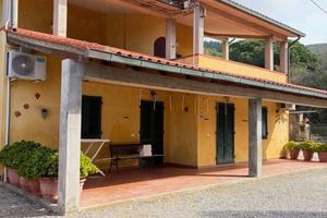 Isola d'elba sul mare appartamenti