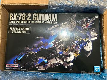 GUNDAM PG 1/60 RX-78-2 PERFECT GRADE UNLEASHED