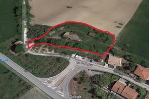 Rustico da Ristrutturare a Montecassiano