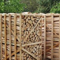 Bancali per legna vuoti