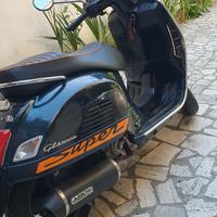 VESPA 300Gts nera