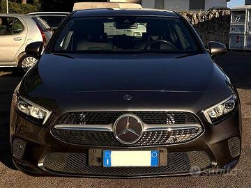 Mercedes-Benz A 180 d Automatic Business Extra