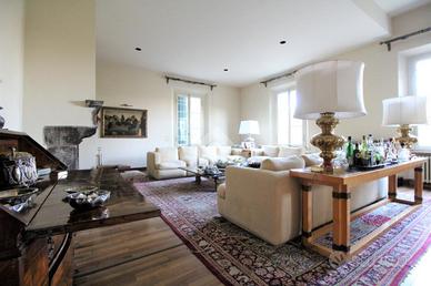 VILLA SINGOLA A CARPI