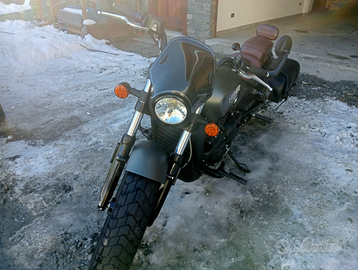 Moto Indian Scout bobber