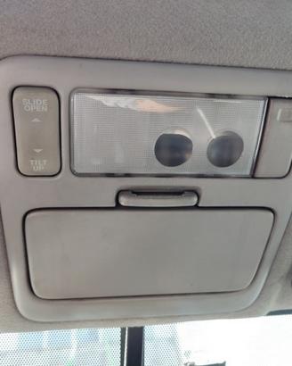 Plafoniera anteriore TOYOTA RAV 4 del 2004