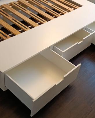 Letto e cassetti Ikea Nordli bianco piazza e mezza