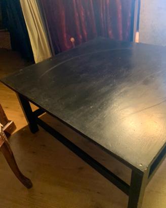 Tavolo da salotto in legno nero Ikea