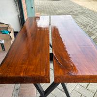 Tavolo in legno massello