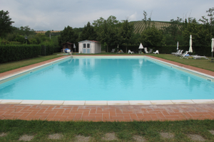 Appartamento con piscina condominiale