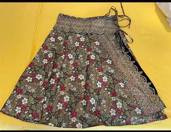 Gonna fiori estiva