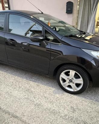 Ford fiesta 6a serie