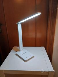 lampada da scrivania a led