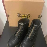 Dr Martens 38