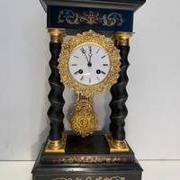 Orologio Antico a capitello 