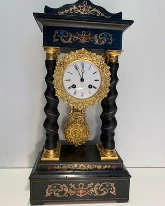 Orologio Antico a capitello 