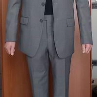 Abito elegante uomo