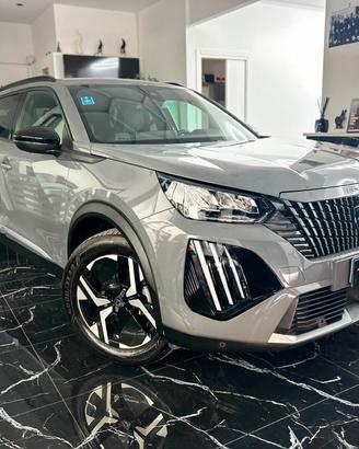 Peugeot 2008 PureTech 1.2 Benzina 100 cv S&S Allur