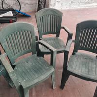 tavolo con sedie plastica