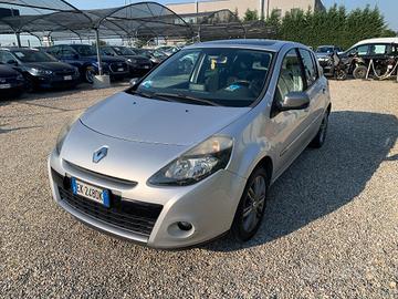 RENAULT Clio 1.2 16V 5 porte Live!