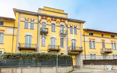 CHIVASSO 3 LOCALI RISTRUTTURATO CON BOX AUTO