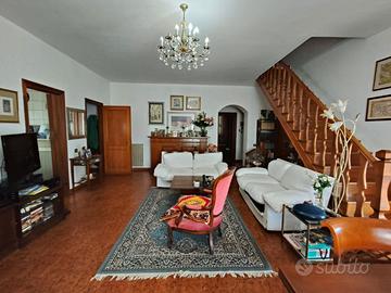 Villa bifamiliare Orte [Cod. rif 3310907VRG]