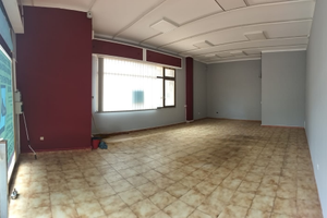 Locale ad uso commerciale