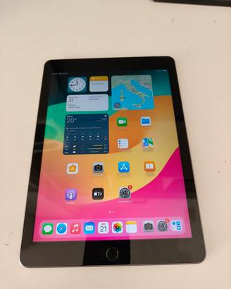Apple iPad 6a gen 32GB WI-FI  + Cellulare (sim) 