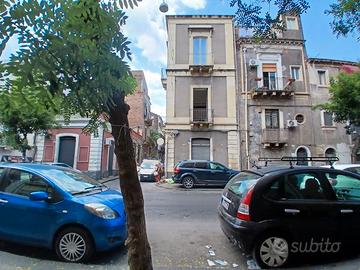Appartamento tre livelli cappuccini/ferrarotto