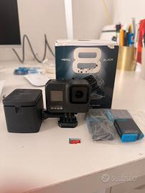 GoPro Hero 8 Black + 4 batterie + microSD 128GB