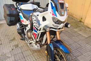 Honda Africa Twin Adventure Sport Travel Edition